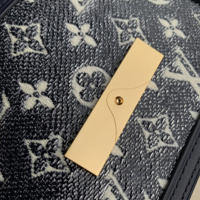 Louis Vuitton Mini Dauphine Bag-20*15*9CM