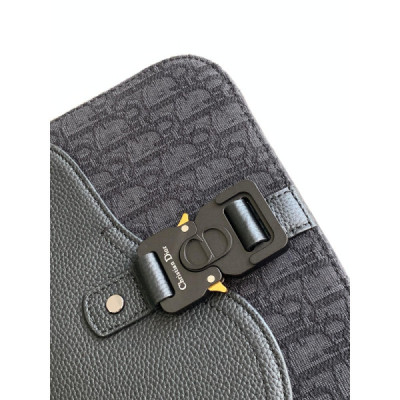 Diro Saddle Messenger Bag-23 x 18 x 6CM