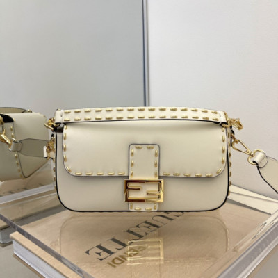 FendI Medium Baguette Bag-26x15x4CM