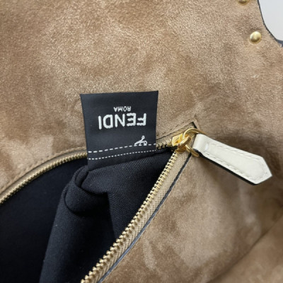 FendI Medium Baguette Bag-26x15x4CM