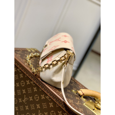 Louis Vuitton Favorite M46393-24 x 14 x 9CM