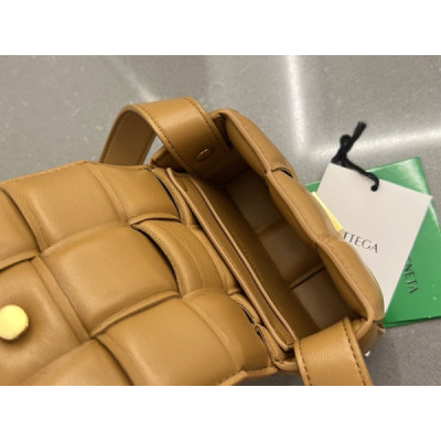 Bottega Veneta Padded Cassette Bag-12*8*4CM