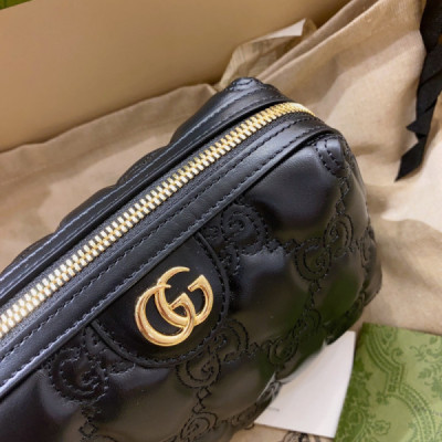 Gucci GG Matelassé Cosmetic Bag-16*12.5*9CM