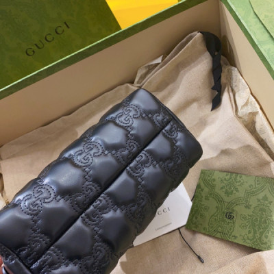 Gucci GG Matelassé Cosmetic Bag-16*12.5*9CM