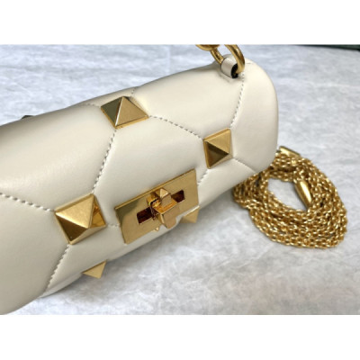 Valentin0 Garavani Roman Stud-Mini Size-19x13x6CM