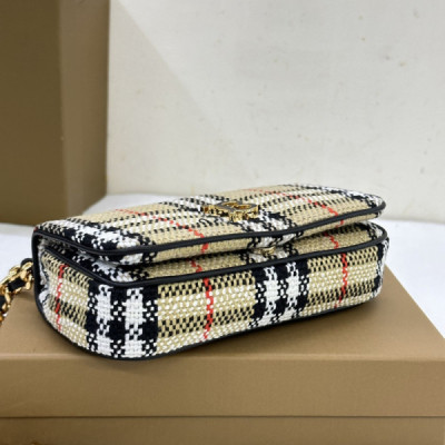 Burberry Mini Waist Bag-17 x 3.5 x 10CM