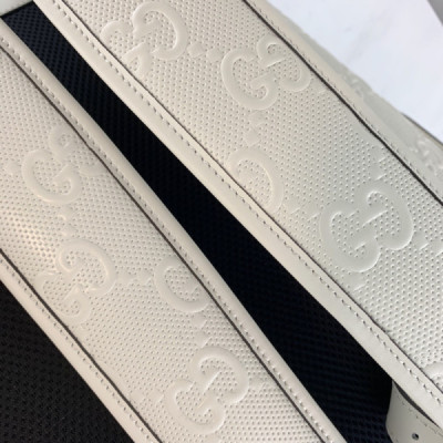 Gucci GG Embossed Backpack-34*41*12