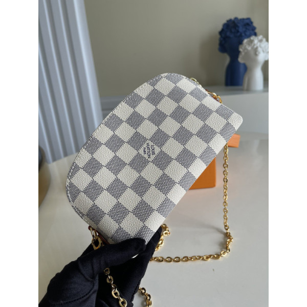 Louis Vuitton Cosmetic Bag-17*12*6CM
