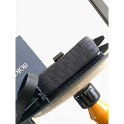 Diro Saddle Messenger Bag-23 x 18 x 6CM