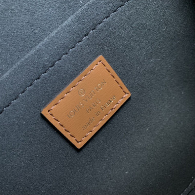 Louis Vuitton Dauphine Capitale Bag-17.5*17.5*9CM