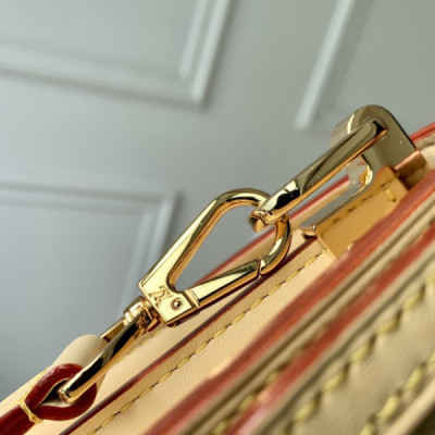 Louis Vuitton Mini Dauphine Bag-20*15*9CM