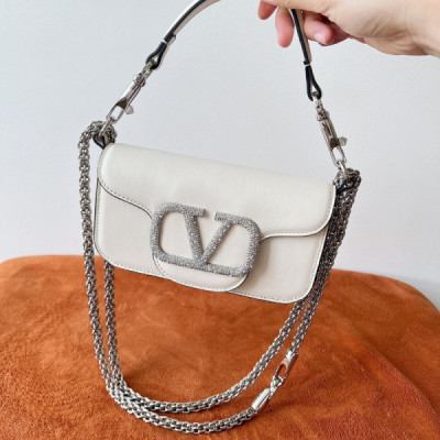 Valentino Garavani Signature Bag-20×11×5CM