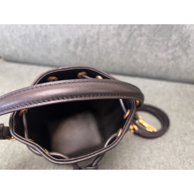 Valentino GARAVANIVLOGO SIGNATURE Bag-12*18*10CM