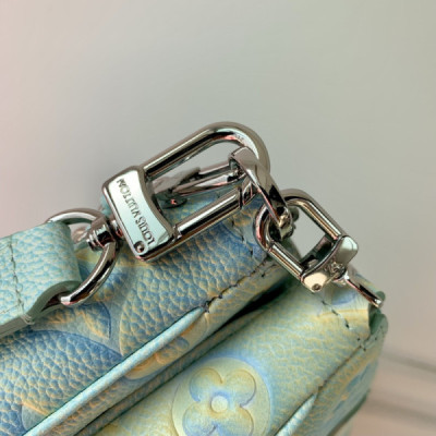 Louis Vuitton Multi Pochette Accessoires M46180-24*13.5* 4CM