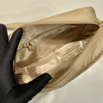 Prada 1BC167 Crossbody Bag -23*15*7CM