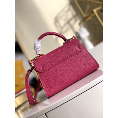 Louis Vuitton Twist One Handle-17.0 x 25.0 x 11CM