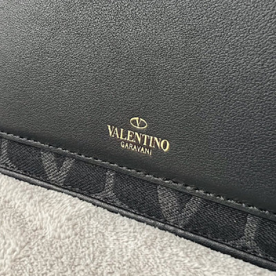 Valentino Garavani Mini Loc-20x 11x5CM