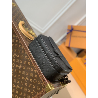 Louis Vuitton S Lock Bag-M45806-22*18*8CM