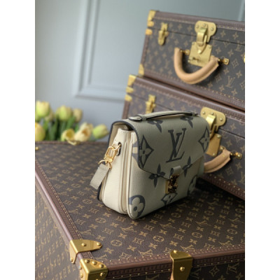 Louis Vuitton Pochette Metis Handbags-25*19*7CM