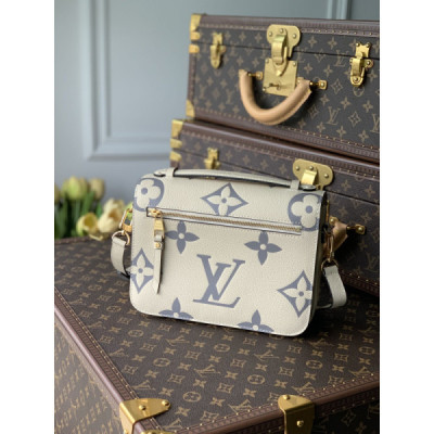 Louis Vuitton Pochette Metis Handbags-25*19*7CM