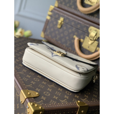 Louis Vuitton Pochette Metis Handbags-25*19*7CM