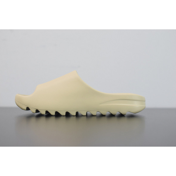 KANYE WEST X ADIDAS YEEZY SLIDE “RESIN”FW6345