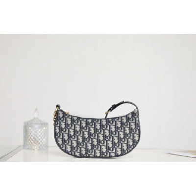 Diro CD Lounge Bag-26 x 15 x 5.5 CM