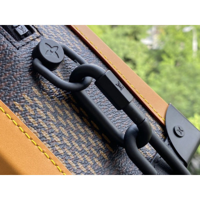 Louis Vuitton Soft Trunk-25x17x9.5M