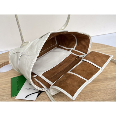 Bottega Veneta Arco Bag-23x21X9CM