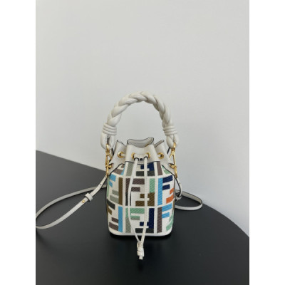 Fendi Mini Mon Tresor Bag -12x18x10CM
