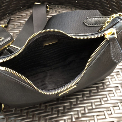 Prada Hobo Bag-BH204 -23*17*6.5CM