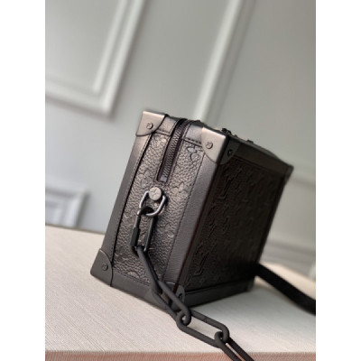 Louis Vuitton Soft Trunk-25x17x9.5M