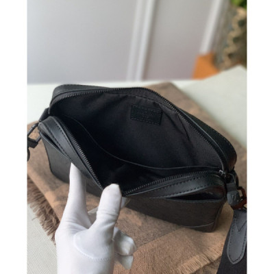 Louis Vuitton Duo Messenger-M69827-27*4.5*18.5CM