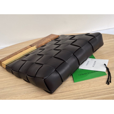 Bottega Nappa Pouch-28*26*5CM