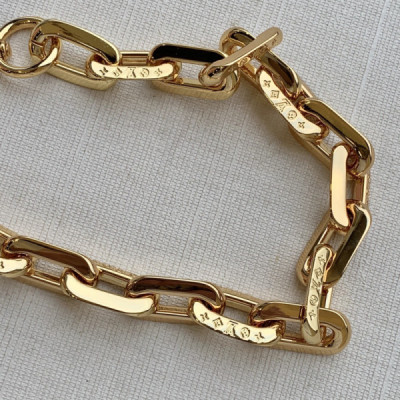 Louis Vuitton Coussin Handbags-26*20*12CM