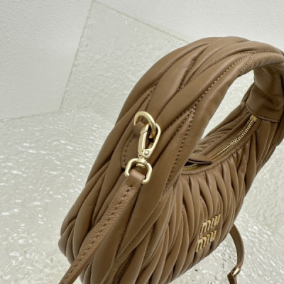 MiuMiu Wander Hobo Bag-20*6*17CM