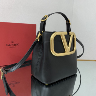 Valentino Garavani SuperVee Bag-20*19*12CM