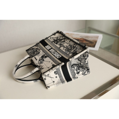 Diro Small Book Tote-26*8*22CM