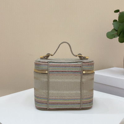 Diro Oblique Cosmetic Bag-18.5*13*10.5CM