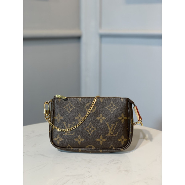 Louis Vuitton Pochette Accessoires-15.5*4*10.5CM
