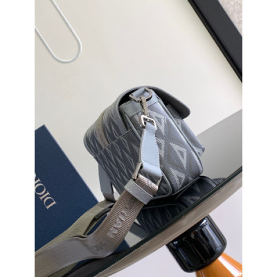 Diro Hit The Road Handbags-27 x 17 x 9CM