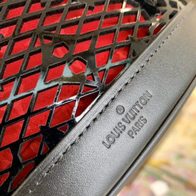 Louis Vuitton Bucket -23x26x16CM