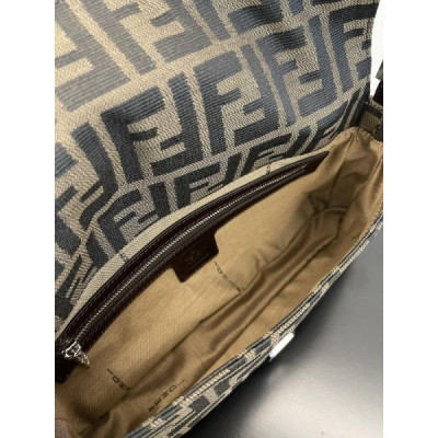 FendI Medium Baguette Bag-26x15x4CM