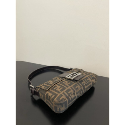 FendI Medium Baguette Bag-26x15x4CM