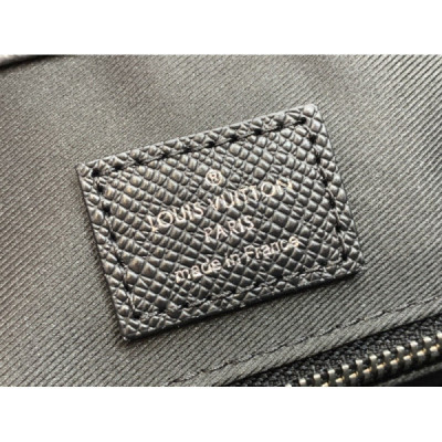 Louis Vuitton Outdoor Handbags-39*35*14.5CM