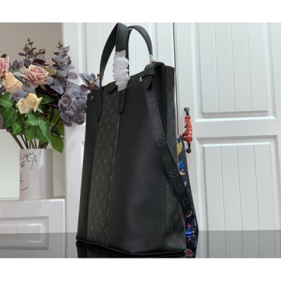 Louis Vuitton Outdoor Handbags-39*35*14.5CM