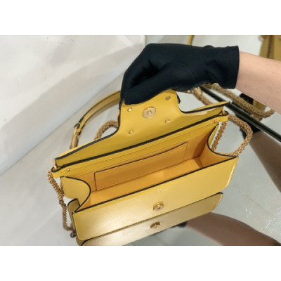 Valentino Garavani Locò Shoulder Bbag In Calfskin With Metallic VLogo-27*13*6CM