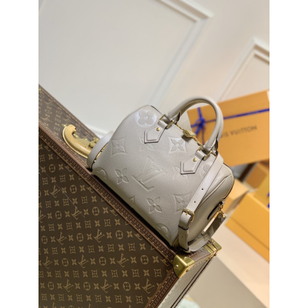 Louis Vuitton Wild at Heart Speedy Bandoulière 25-25*19*15CM