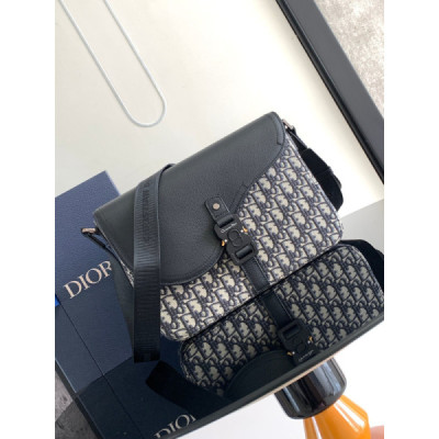 Diro Saddle Messenger Bag-31 x 23 x 8CM