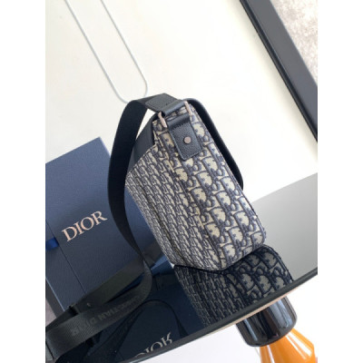 Diro Saddle Messenger Bag-31 x 23 x 8CM